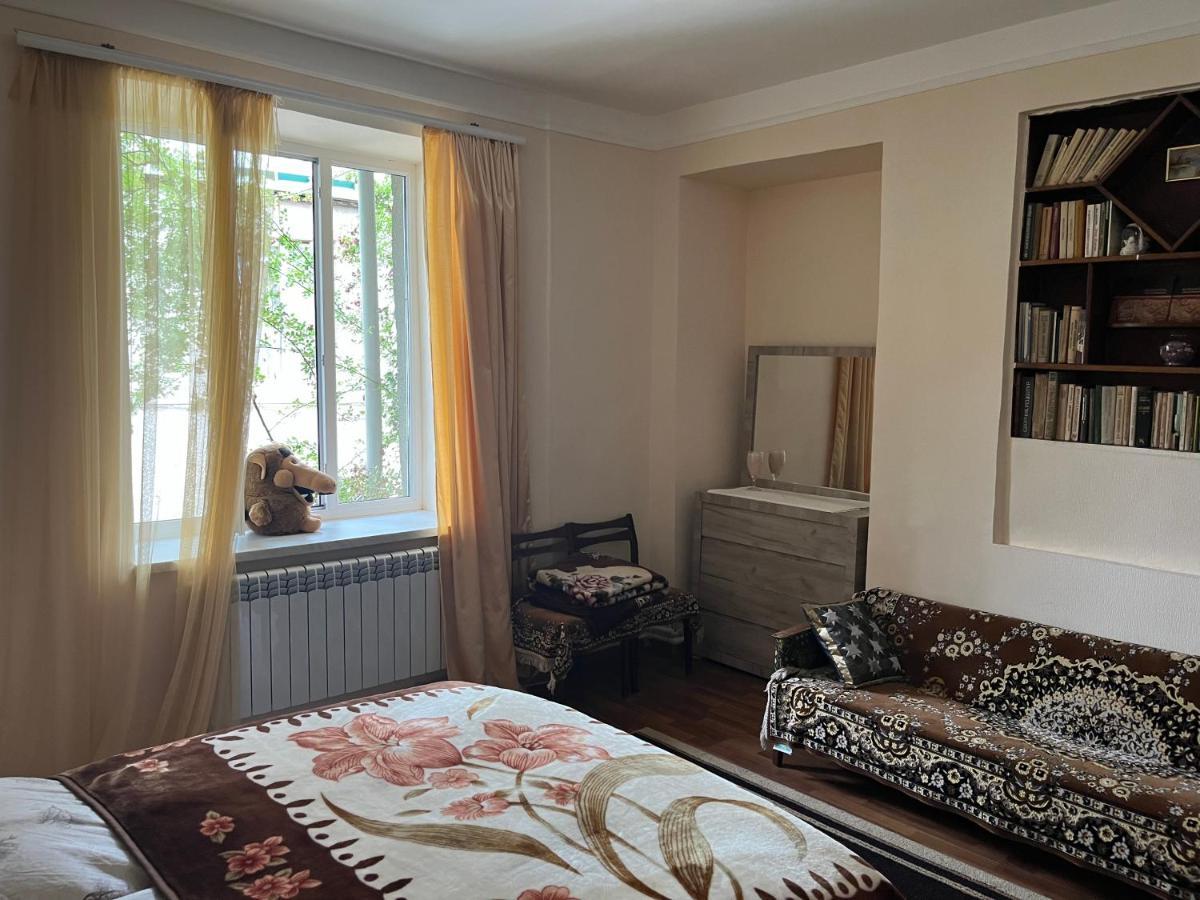 Bed and Breakfast Inexpensive House Vanadzor Exterior foto