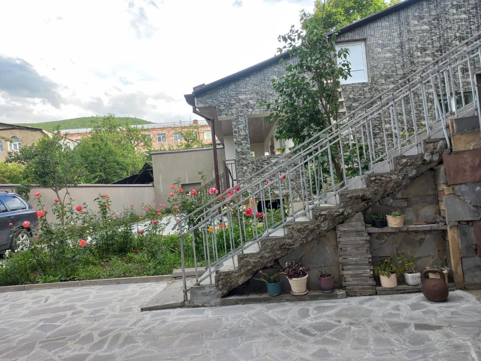 Bed and Breakfast Inexpensive House Vanadzor Exterior foto